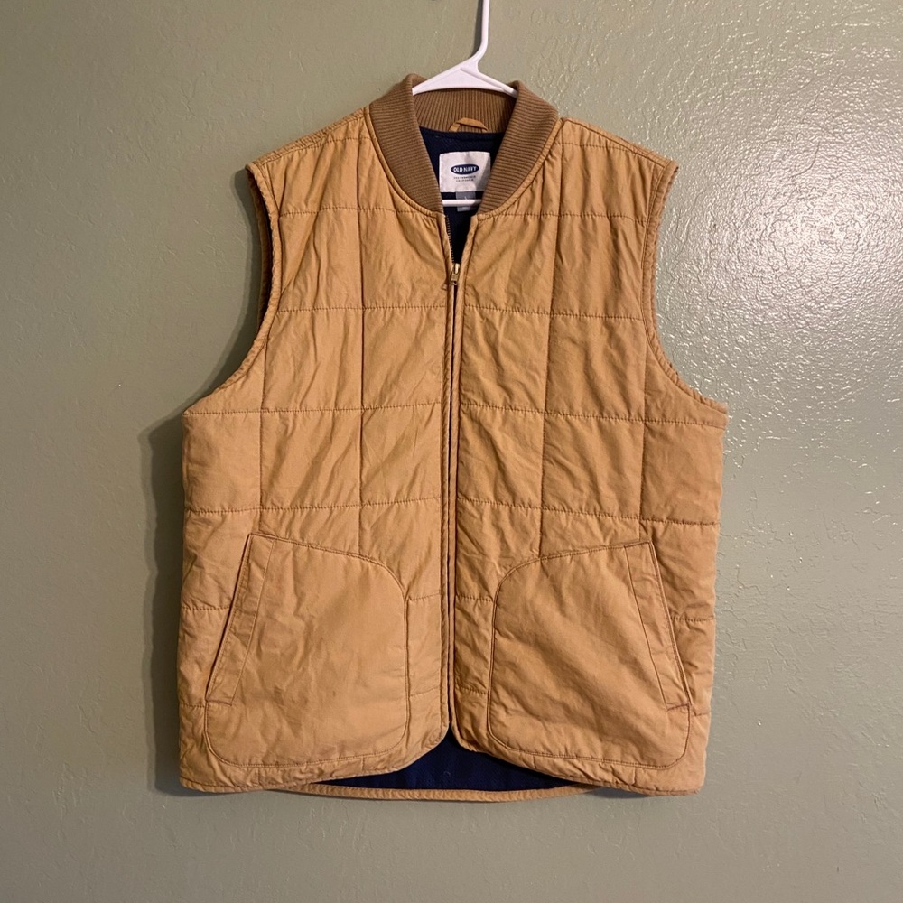 Old Navy Men’s Large Quilted Vest
